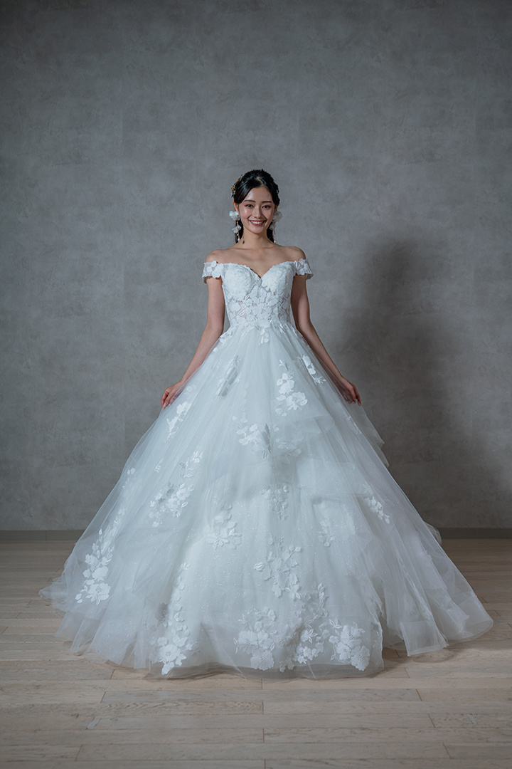 dorothy_ta43244_1.jpg