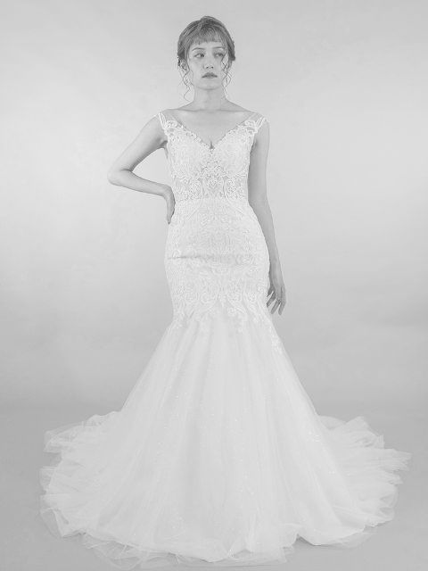 becky ベッキー-ウエディングドレス